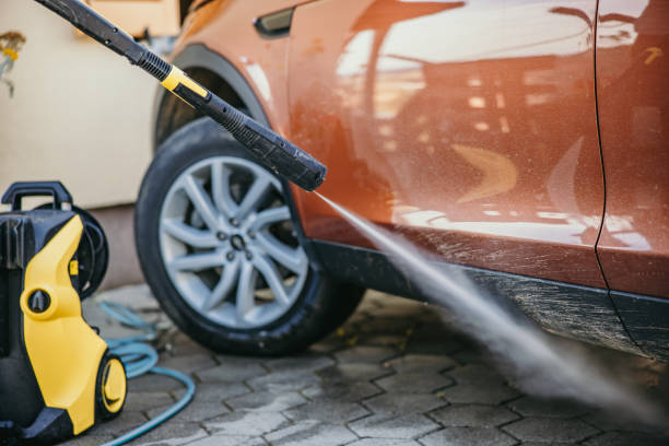 Best Pressure Washing Driveway  in Kalida, OH